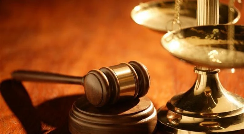 Πάγωμα περιουσιακών στοιχείων για γνωστό Έλληνα εφοπλιστή